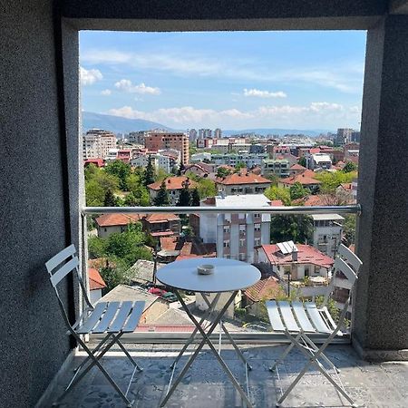 Amazing View-Centrally Located-Brand New Skopje Exteriör bild
